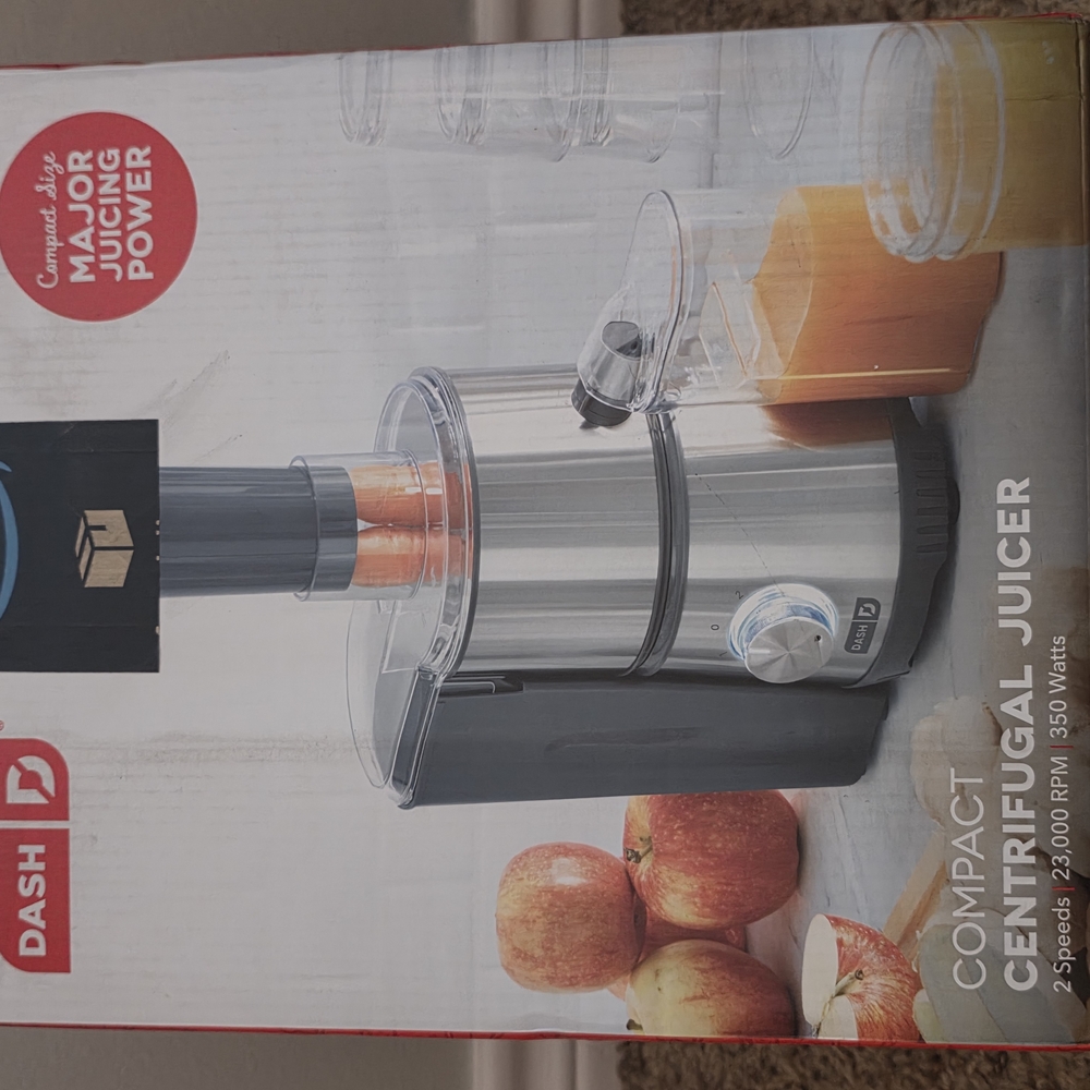 Dash Compact Centrifugal Juicer - Silver and Black